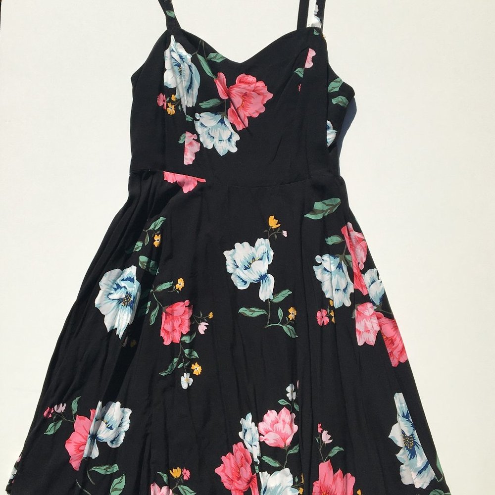 🔥Floral Linen-Blend Fit & Flare Cami Sundress🔥